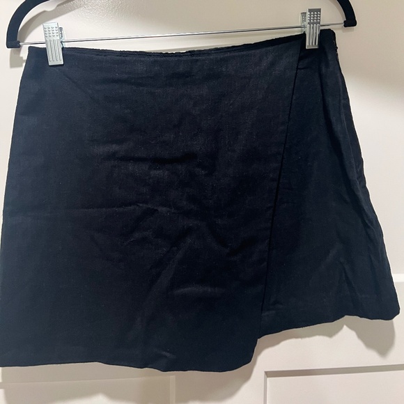 Abercrombie Black Linen Skort - Size Medium - NWOT - Picture 7 of 7
